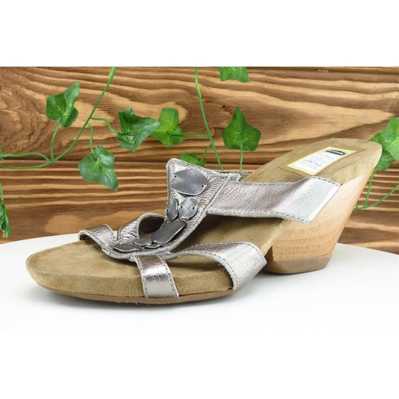 Dr. Scholl's Sz 10 M Silver Gladiator Leather Women‎ Sandals - Picture 1 of 10